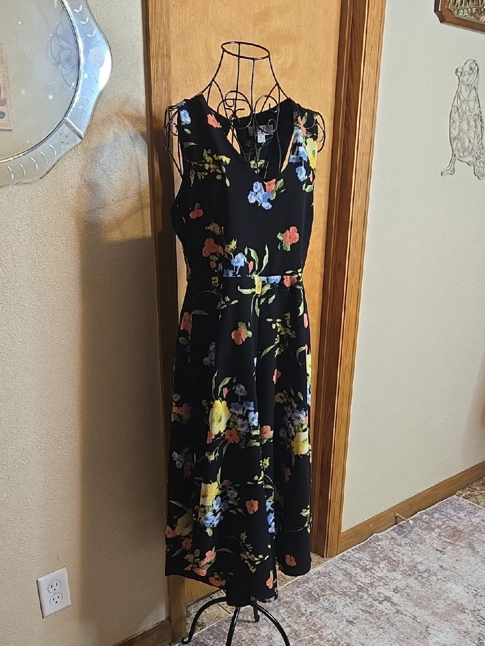 Soho Apparel Black Floral Sleeveless Jumpsuit Romper